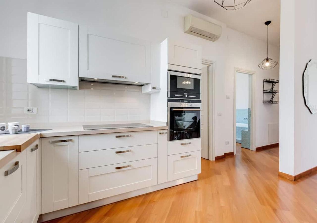 Вилла Modern, Stylish Flat Near Piazza Della Repubblica Рим Экстерьер фото
